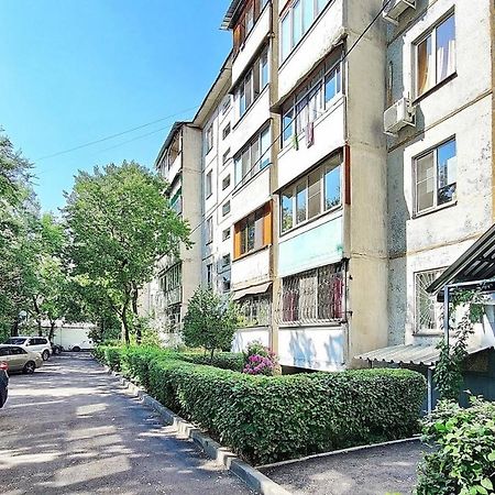 Апартаменты 10-Й Микрорайон, 5А Almaty Exterior foto